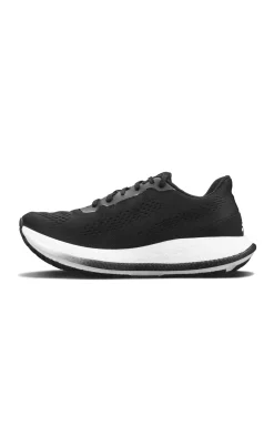 Men's Pacer Running Shoe - Black/White