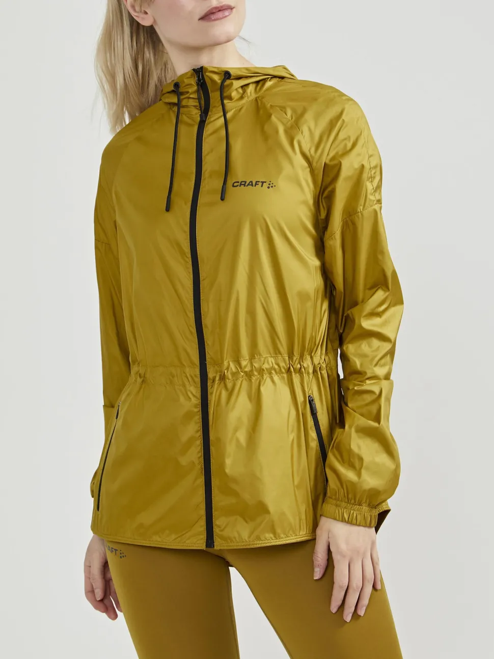 WOMEN'S ADV CHARGE TRAINING WIND JACKET