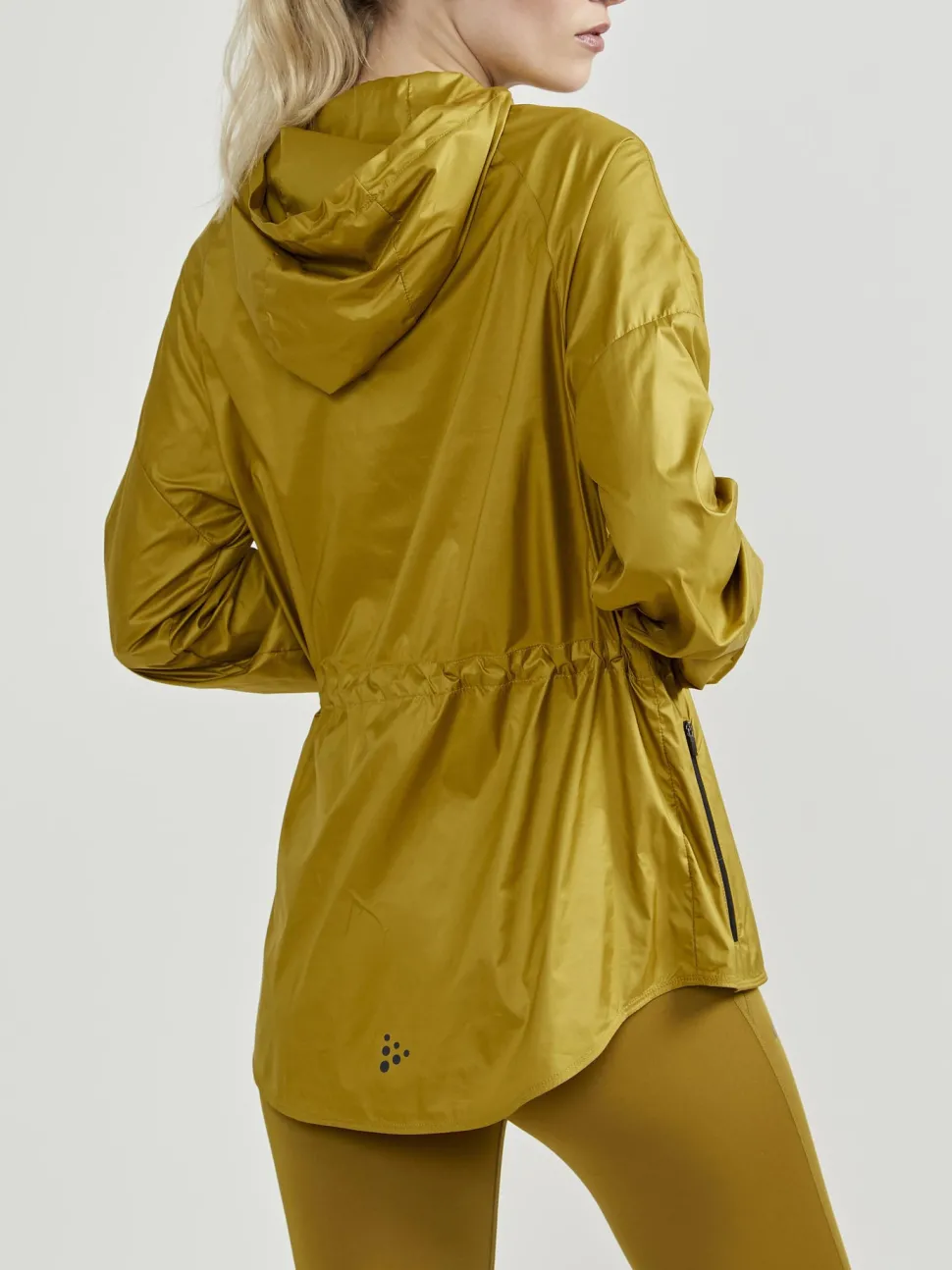 WOMEN'S ADV CHARGE TRAINING WIND JACKET