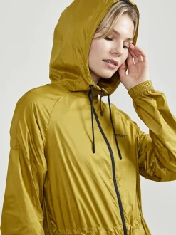 WOMEN'S ADV CHARGE TRAINING WIND JACKET