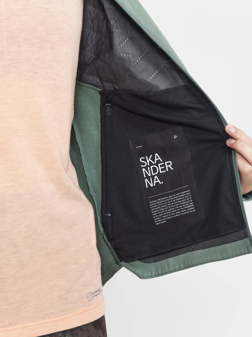 WOMENS ADV SUBZ RUNNING JACKET 3