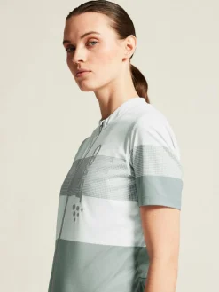 Women's Core Endur Logo Jersey