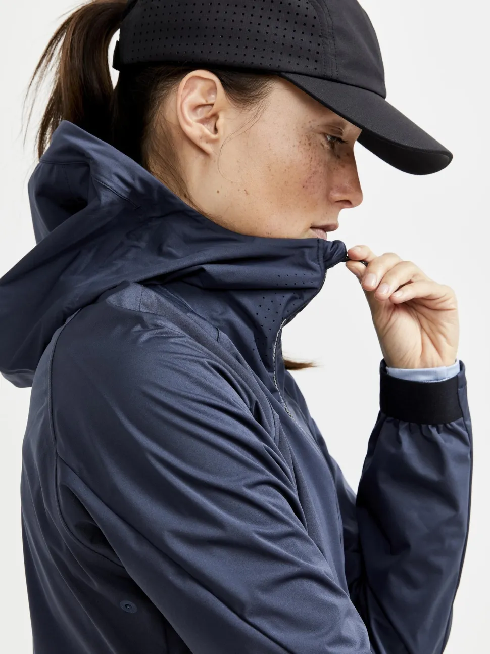 Women's PRO Hydro Running Jacket 2