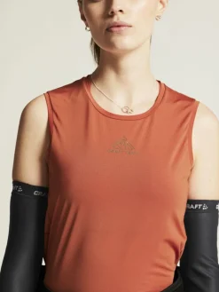 Women's Pro Trail Singlet 2